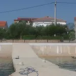 Nika 4*