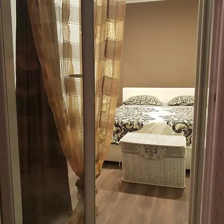 krevet i doručak Nika 4*