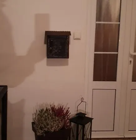 Nika krevet i doručak