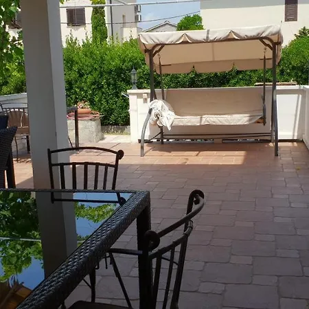 krevet i doručak Nika Barbat na Rabu